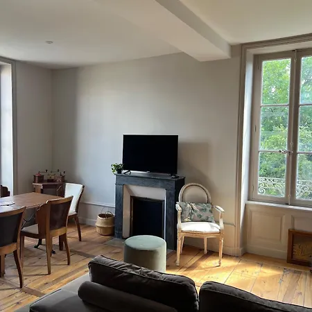 דירה Chateau De Sampigny - 10 Min De Clermont-ferrand *