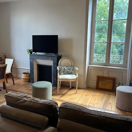 Chateau De Sampigny - 10 Min De Clermont-ferrand * ז'רזה