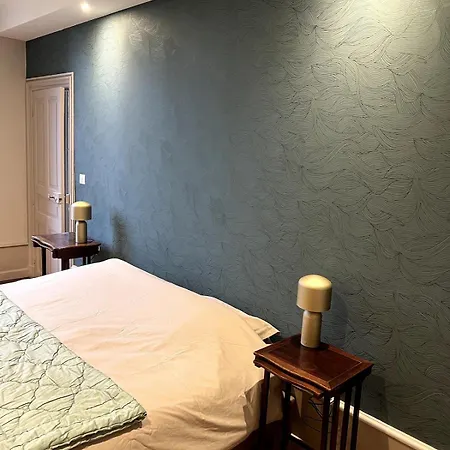 Chateau De Sampigny - 10 Min De Clermont-ferrand