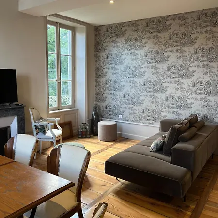 דירה Chateau De Sampigny - 10 Min De Clermont-ferrand *